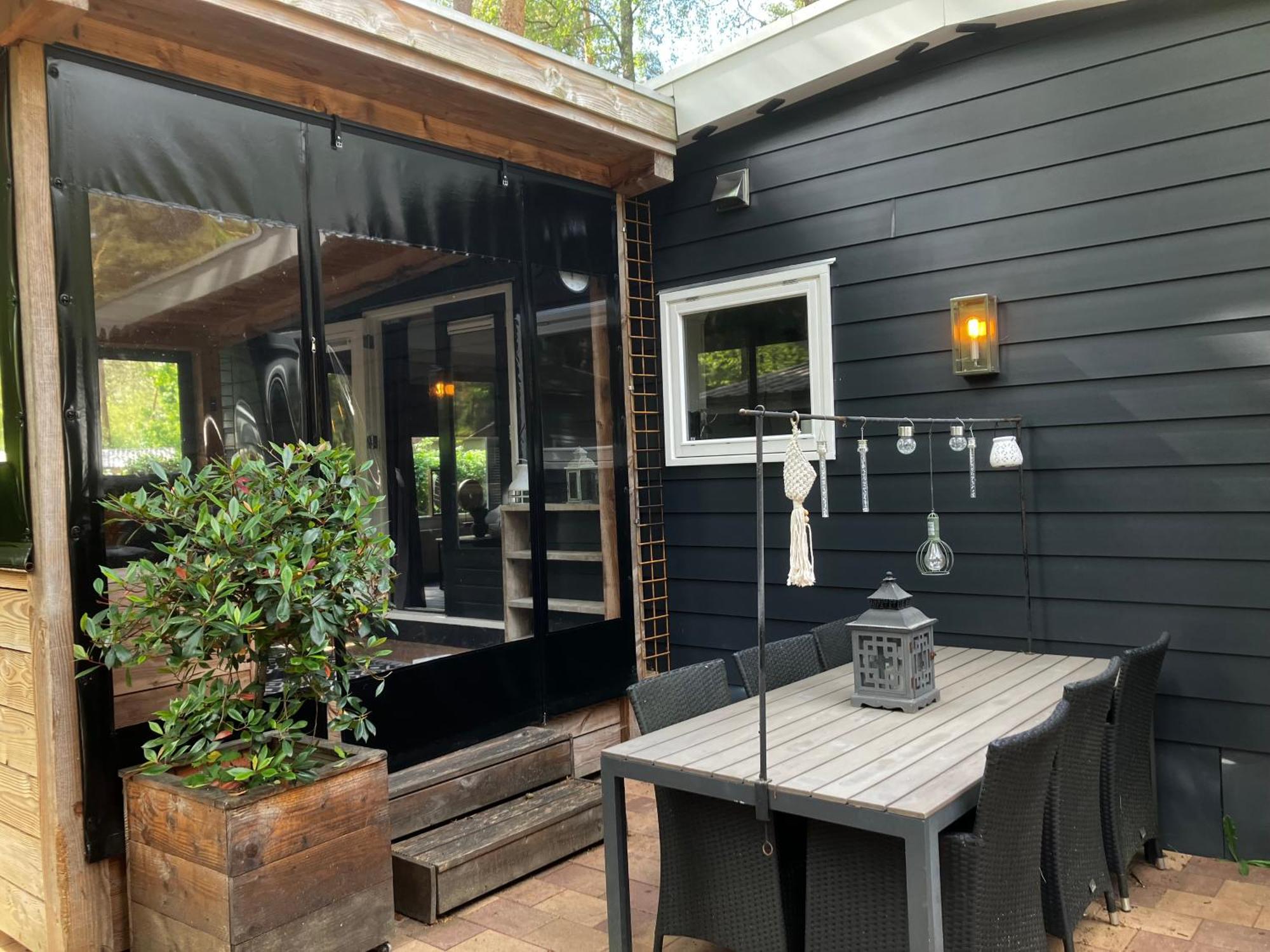 Chalet Bosrijk Midden In De Natuur-Eten&Drinken-Activiteiten-Ontspanning-En Nog Veel Meer Hoenderloo Eksteriør billede