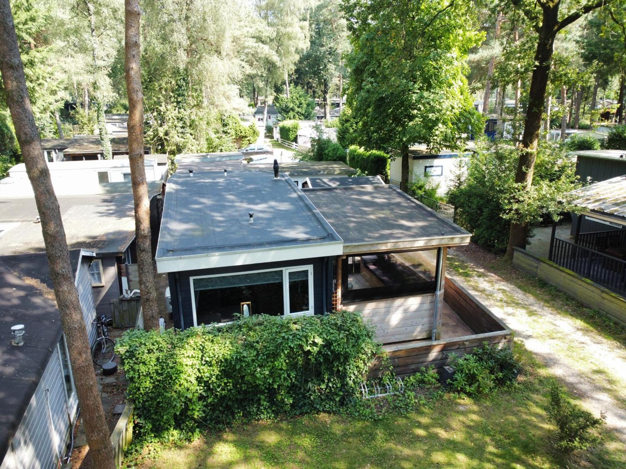 Chalet Bosrijk Midden In De Natuur-Eten&Drinken-Activiteiten-Ontspanning-En Nog Veel Meer Hoenderloo Eksteriør billede